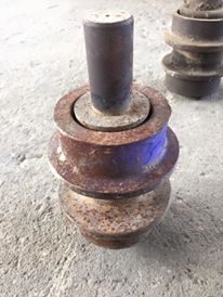 แคเรีย KOMATSU PC 200-8 เก่าเช็คนอกญี่ปุ่น ราคา 2,000 บาท