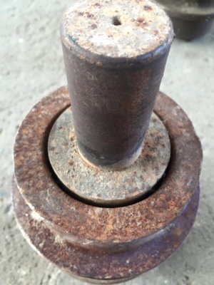 แคเรีย KOMATSU PC 200-8 เก่าเช็คนอกญี่ปุ่น ราคา 2,000 บาท