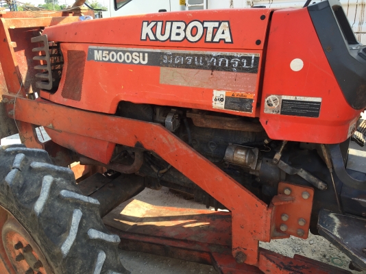 รถไถ KUBOTA  M5000. 2 เพลา.  ( รถทำงาน 2,8xx ชม. )     สนใจติดต่อ  081 - 6079515