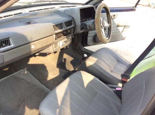 ขายรถ นิสสัน ซันนี่ B11 ปี89 เครื่อง 1.3 เกียร์ธรรมดา ติดแก๊สLPG ภายในเดิมๆเบาะหนัง วิทยุCDแอร์พร้อม ตัวถังเดิมๆไม่มีชนสีมีริ้วรอยซีดบางชิ้น ล้อแม็ก เครื่องแน่นเพิ่งทำมาใหม่ ช่วงล่างแน่น รถขับดีเลยนะครับ ขับกลับได้เลย เล่มชุดโอนพร้อม ขายถูกครับ