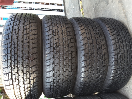 ยาง bridgestone 255 65 17 ปลายปี 15 ชุดล่ะ 9500