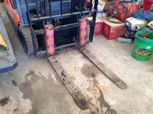 รถยกไฟฟ้าTOYOTA  5FBE15 รหัสสินค้า : 80802298  ติดต่อ Tel.086-8150487 www.nihonmono.com