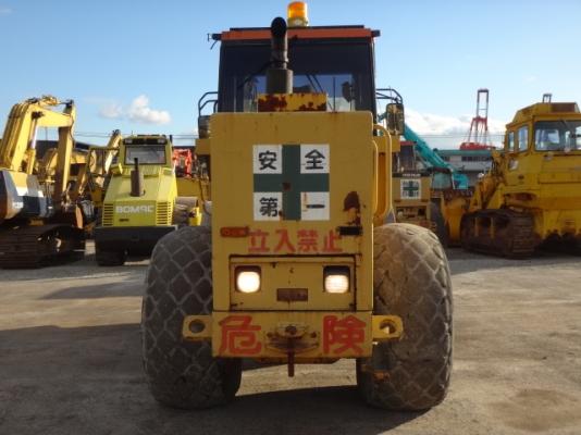 รถบด CATERPILLAR  CS563 มือ 2 นำเข้าจากญี่ปุ่นโดยตรง