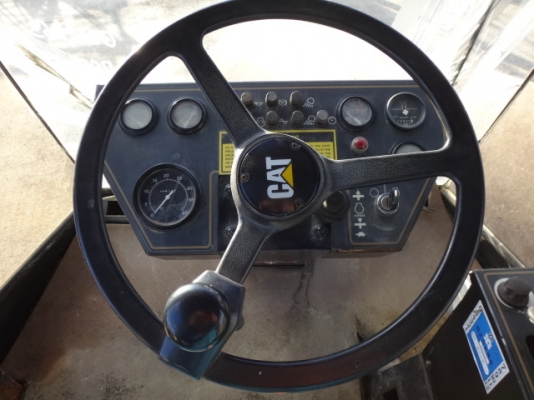 รถบด CATERPILLAR  CS563 มือ 2 นำเข้าจากญี่ปุ่นโดยตรง