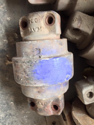 โรลเลอร์รถขุด KATO SD450 เก่าญี่ปุ่น ราคา 2,000 บาท