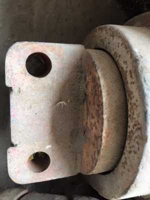 โรลเลอร์รถขุด KATO SD450 เก่าญี่ปุ่น ราคา 2,000 บาท