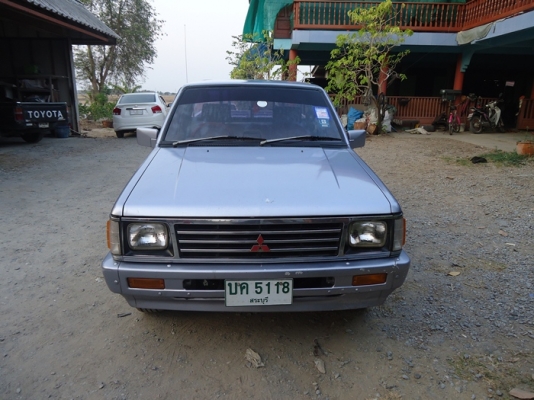 .กระบะ  L 200  ไซโคลน    เครื่องดี  สตาร์ทติดง่าย   พวงมาลัยเพาเวอร์ ยางดี 4 เส้น  สีบาง  รอนกระบะสวย  ไม่เคยบรรทุกหนัก   สนใจติดต่อ  089 5389447  และ 084 9028075   ราคา 65000