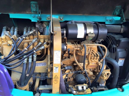 KOMATSU  30-7 ขนาดPC-30<คอลโทนสั้นปั๊มนิ้ว> รถเก่านอกแท้100\%มีเอกสาร☎️สนใจติดต่อ 085-5632278 (ราคาต่อรองได้)