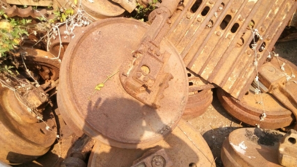 ขายล้อนำรถขายล้อนำรถแทรกเตอร์ ของเก่านอก สภาพสวย D-50  D-5  D-4. สันหนาไม่หลวม