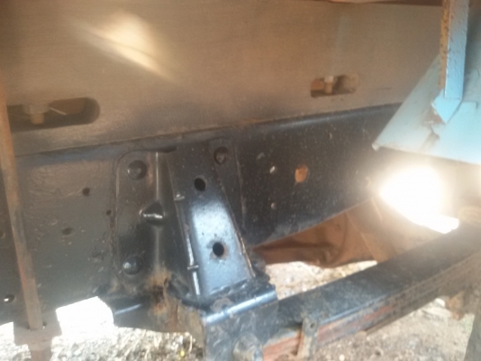 ISUZU4 ล้อ  NKR88 แรงม้า(จัดแนนซ์ไห้ลูกค้ารับรถกลับไปวิ่งน้ำดื่มเรียบร้อยแล้ว))เฮงๆรวยๆ รถสวยมาก สภาพเยี่ยม เจ้าของเดิมดูแลรักษาดี) ยกหัวได้ (ดาวน์85000ออกรถได้เลย)เครื่องแน่นมากๆ แห้ง แรงดีสุดๆ แซสซีเยี่ยม เดิมๆ สวยๆตลอดเส้น ยางใหม่ 4 เส้น ช่วงล่างแน่น ภ