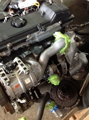 ขายด่วน!!! หัวตัดรถตู้ นิสสัน E 25 พร้อมเครื่อง ZD 30 เทอร์โบ อินเตอร์ เกียร์ออโต้ อุปกรณ์ครบ