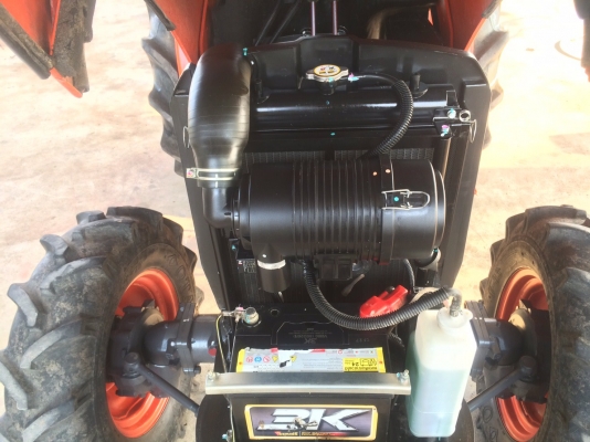 ขายด่วน L3608SP ตัวเปล่า รุ่นใหม่ปี 57 รถพร้อมใช้งานสวยมาก เล่มทะเบียนพร้อม 425 ชั่วโมง ขายด่วน L3608SP ตัวเปล่า รุ่นใหม่ปี 57 รถพร้อมใช้งานสวยมาก เล่มทะเบียนพร้อม 425 ชั่วโมง