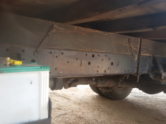 ขาย 6 ล้อISUZU NKR 110 แรงม้า ปี38 (สั่งลุยน้อย)รถห้างแท้ๆตัวจริงสวยกว่ารูป(ดาวน์118000ออกรถได้เลย) เกียร์สั้นแท้จากศูนย์ ยกหัวได้ เครื่องแน่นไม่มีไอ แห้ง แรงดีมาก แซสซีสวยๆตลอดเส้น เดิมๆ ยางสวยๆ6 เส้นช่วงล่างแน่นๆ ภายในเก๋งสวยๆครบ รถวิ่งดีขับดี เล่มทะเบี