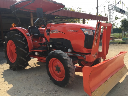 ขายรถไถคูโบต้า L4708SP สภาพพร้อมใช้งาน ใช้งาน 421 ชม. ขายพร้อมอุปกรณ์ ใบมีดดันดินหน้าและผานพรวนคูโบต้า ขายราคา 450,000 บาท สนใจติดต่อ 081-9136451 หรือ ขอดูรูปเพิ่มเติมทาง line:bow6451 ค่ะ #ยริการจัดส่งฟรีทั่วไทยค่ะ ขายรถไถคูโบต้า L4708SP สภาพพร้อมใช้งาน ใช้งาน 421 ชม. ขายพร้อมอุปกรณ์ ใบมีดดันดินหน้าและผานพรวนคูโบต้า ขายราคา 450,000 บาท สนใจติดต่อ 081-9136451 หรือ ขอดูรูปเพิ่มเติมทาง line:bow6451 ค่ะ #ยริการจัดส่งฟรีทั่วไทยค่ะ