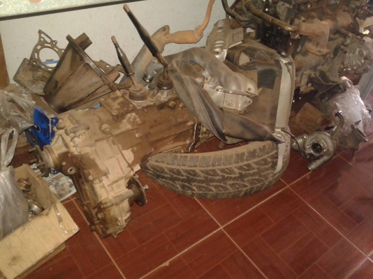 ขอบคุณtruck 2 hand ครับเครื่อง5Lเทอร์โบพร้อมเกียร์โฟล์วิลมีกล่องไฟ(ตอนนี้มีลูกค้าซื้อแล้ว เจ้าของหมายเลขโทรศัพท์0856608xxx