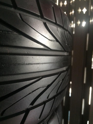 ขายยางดันลอป 195/50/15 ปลายปี12