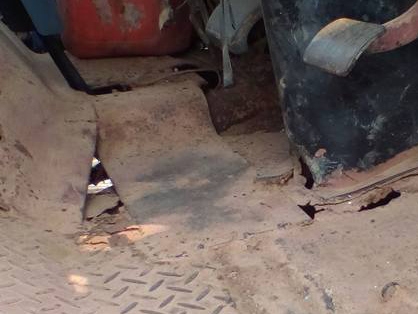 **280,000 บ.ต่อรอง/// 10ล้อเทเลอร์ ISUZU JCM-165 เพลาเดียวท้ายลาด ขน-ย้าย แบคโฮ PC200 เครื่อง/เกียร์ ดี ช่วงล่างเดิม คัสซีดี ไม่ผุ หัวไม่สวย พ.พาวเวอร์ เบรคเดิม หางใหญ่ เหล็กหนา ไม่ผุ ภาษีขาด53 ตามสภาพ เอกสารเล่มฯ ครบ **ขาย ISUZU JCM-165 10ล้อ1เพลาท้ายลาด **280,000 บ.ต่อรอง/// 10ล้อเทเลอร์ ISUZU JCM-165 เพลาเดียวท้ายลาด ขน-ย้าย แบคโฮ PC200 เครื่อง/เกียร์ ดี ช่วงล่างเดิม คัสซีดี ไม่ผุ หัวไม่สวย พ.พาวเวอร์ เบรคเดิม หางใหญ่ เหล็กหนา ไม่ผุ ภาษีขาด53 ตามสภาพ เอกสารเล่มฯ ครบ **ขาย ISUZU JCM-165 10ล้อ1เพลาท้ายลาด