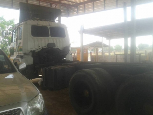 ขาย10ล้อ1เพลาหัวแชชซี HINO FH185 แรง ช่วงล่างใหญ่ เครื่องดีแชชซีสวยพร้อมใช้งาน