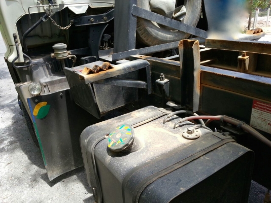 รถฮีโน่ 6 ล้อดั้ม FC9J  175 แรงม้า. ปี 54.  ( รถวิ่ง 14x,xxx กม. )      สนใจติดต่อ  081 - 6079515