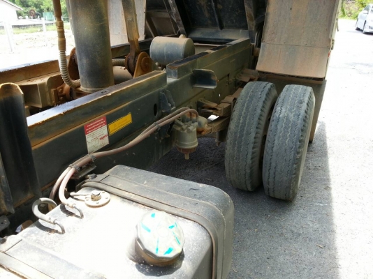 รถฮีโน่ 6 ล้อดั้ม FC9J  175 แรงม้า. ปี 54.  ( รถวิ่ง 14x,xxx กม. )      สนใจติดต่อ  081 - 6079515