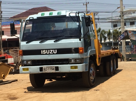 ขายรถเทรนเลอร์บรรทุกแม็กโค ISUZU 3 ใบปัด เครื่อง 6SD1 270 แรง ราคา 720000 บาท ขายรถเทรนเลอร์บรรทุกแม็กโค ISUZU 3 ใบปัด เครื่อง 6SD1 270 แรง ราคา 720000 บาท