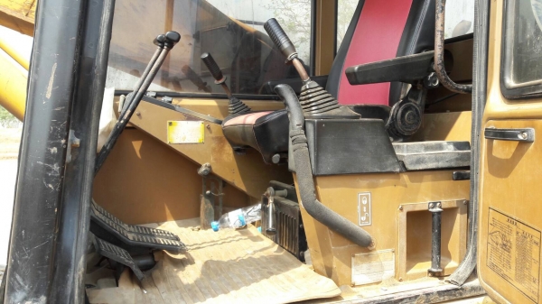 ขายแมคโค CAT E200B เครื่อง S6K