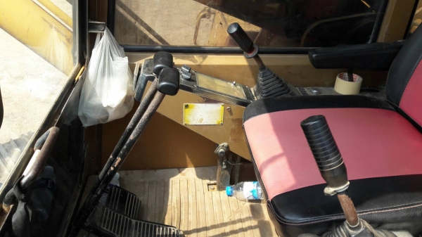 ขายแมคโค CAT E200B เครื่อง S6K