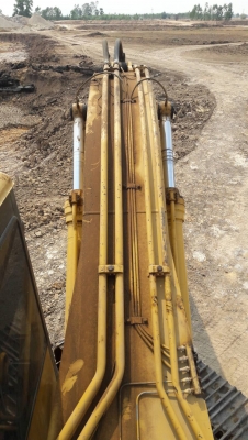 ขายแมคโค CAT E200B เครื่อง S6K