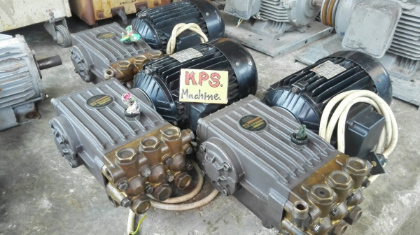 Sell> ปั้มฉีดน้ำแรงดันสูง INTER PUMP Made in ITALY ขนาด 4 HP. 380V. แรงดัน 80 bar. เข้ามาใหม่อีก 3 ตัว.สภาพสวยมาเทสได้ครับ.