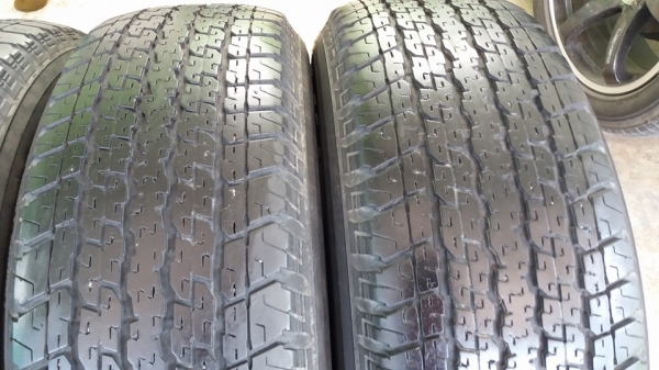 ขายยาง Bridgestone Dueler 840 ขนาด 255/65/17 ปี 12