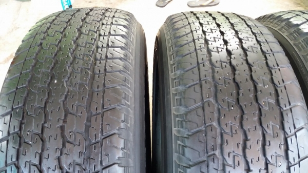 ขายยาง Bridgestone Dueler 840 ขนาด 255/65/17 ปี 12