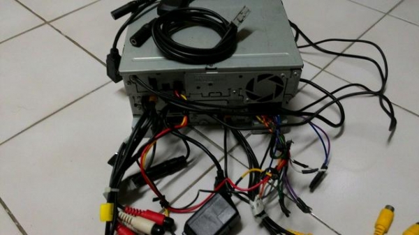 ขาย 2 DIN kenwood DNX7200 ขาย 2 DIN kenwood DNX7200