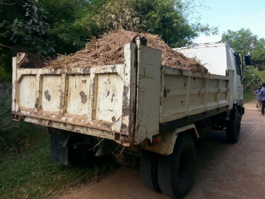 ขายรถ6ล้อ ดั้มฮีโน่เครื่อง145แรง พาวเวอร์ ภายในสวย แอร์เย็น เอกสารพร้อมโอน สนใจโทร 090-8588220คุณนะ 093-3258446คุณบิว หรือเข้าดูสินค้าอื่นๆได้ที่ www.truck.in.th/498 หรือเพจFacebook ณรงค์ ซื้อขายรถมือสอง (เว็บไซต์ส่วนตัว) หรือFacebook คุณนะ รถบรรทุก ขายรถ6ล้อ ดั้มฮีโน่เครื่อง145แรง พาวเวอร์ ภายในสวย แอร์เย็น เอกสารพร้อมโอน สนใจโทร 090-8588220คุณนะ 093-3258446คุณบิว หรือเข้าดูสินค้าอื่นๆได้ที่ www.truck.in.th/498 หรือเพจFacebook ณรงค์ ซื้อขายรถมือสอง (เว็บไซต์ส่วนตัว) หรือFacebook คุณนะ รถบรรทุก