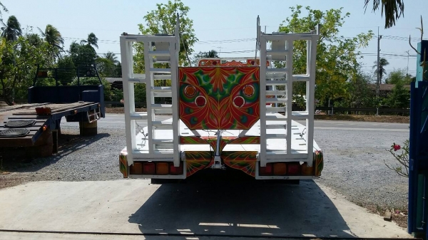 ขายรถเทรลเลอร์บรรทุกรถเกี่ยวข้าว 10 ล้อเตี้ย ยาง 8.25 HINO FC. เครื่อง JO8C = 215 แรงม้า รถ 2 เพลา สภาพสวย ขายรถเทรลเลอร์บรรทุกรถเกี่ยวข้าว 10 ล้อเตี้ย ยาง 8.25 HINO FC. เครื่อง JO8C = 215 แรงม้า รถ 2 เพลา สภาพสวย