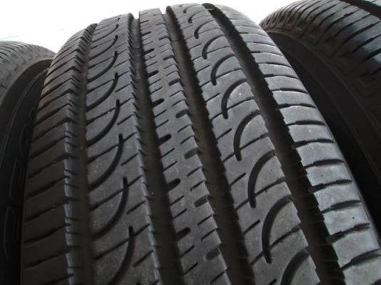 ขายยาง YOKOHAMA GEOLANDA 215-70-16 ปี2114 สวยจัด 1ชุด