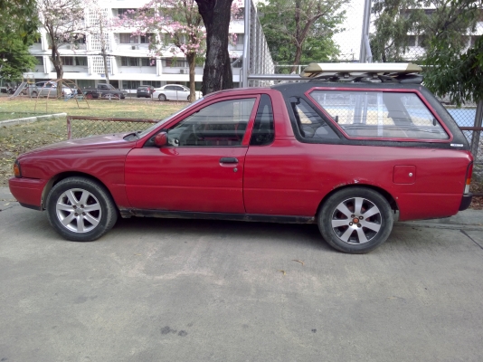 นิสสัน NV ปี95รถขับได้เลย แอร์เย็น แมค15 ราคาไม่แพง 39000