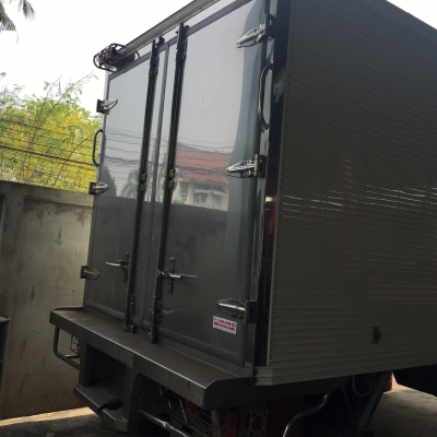 ขายตู้เย็น 4.3 ม. พร้อมชุดคอมแอร์ อู่เอกชัย ถอดจากฮีโน่เมก้า ตู้สวย คอมใช้งานได้ปกติ