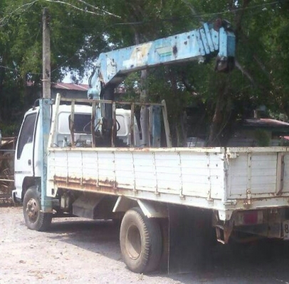 หกล้อ อีซูชุ NQR175ปี51เครน 3.6ตัน 5ปอก 4ชัก ช่วงยาว 5.50ม สภาพดีสวยเดิมๆพร้อมใช้งาน เล่ม ทะเบียนพร้อมโอน