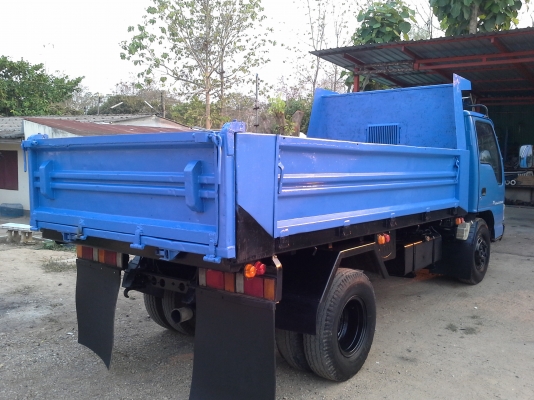 ขาย6ล้อดั้ม NPR71LY52A3 - 130 เทอร์โบว์ ปี 48 รถมือเดียว แอร์ เพาเวอร์ ดั้ม3มิตร สภาพสวยเดิมพร้อมใช้งาน100\% ทะเบียนเต็มพร้อมโอน