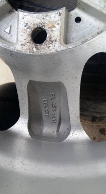 ขายล้อแม็ก isuzu เล็บเหยี่ยว 16" สนใจติดต่อ ตาเล็ก ล้อและยางครับ 081-3747940