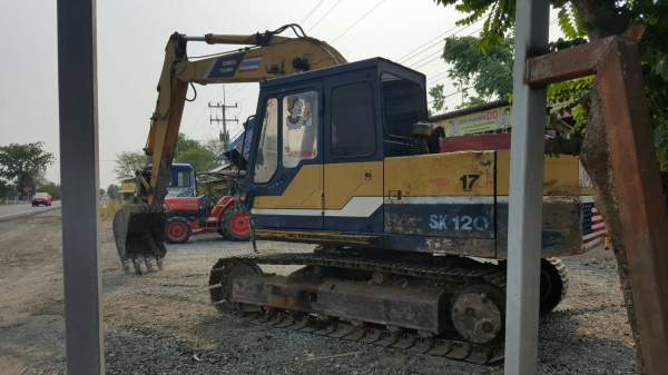 ขายแบ็คโคร KOBELCO SK120-2 เอกสารใบแจ้งจำหน่ายอินวอยน์ เครื่องดี แอร์ ช่วงล่างแน่น เอวแน่น บูม-อาร์มสวย ปั้มพ์ดี ตัวเดินดี รถสวย พร้อมใช้ ไม่โหลด  ดูรถได้ที่ อ ประทาย จ.นครราชสีมา TEL. 0857698049 0887115178  ID LINE ps5599(ราคา490000$)