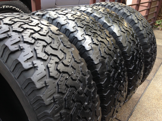 ยาง All BF Goodrich 265 65 18 ปี14 พร้อมใช้งาน ราคาไม่แพง