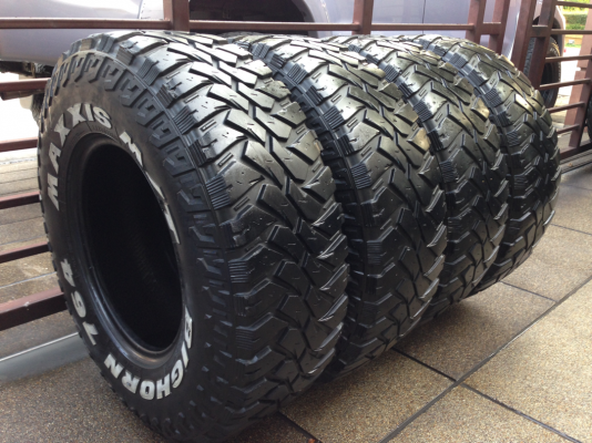 ยาง Mud Maxxis 265 75 16 กลางปี11 พร้อมใช้งาน ราคาไม่แพง