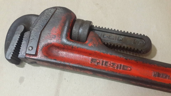 ประแจ RIDGID ตัวใหญ่ 24 นิ้ว