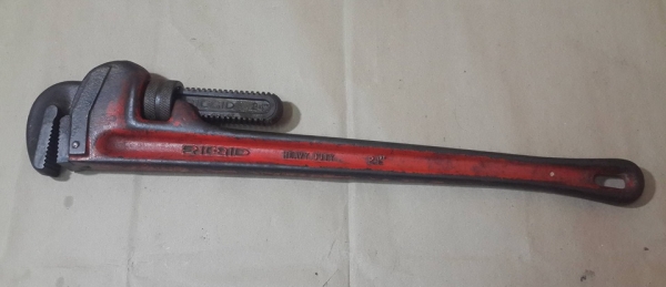 ประแจ RIDGID ตัวใหญ่ 24 นิ้ว