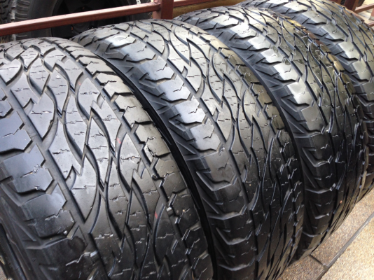 ยาง All Bridgestone 265 65 17 ปลายปี13 ดอกเต็ม ใช้ยาว ราคาไม่แพง