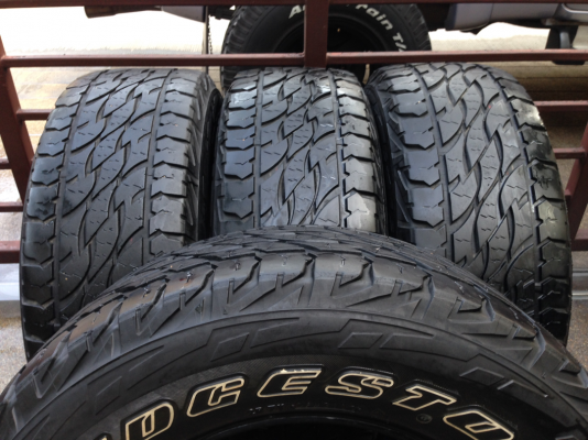 ยาง All Bridgestone 265 65 17 ปลายปี13 ดอกเต็ม ใช้ยาว ราคาไม่แพง