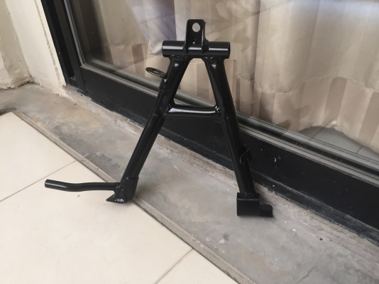 ขายขาตั้ง HONDA NOVA กับ DREAM กับ C700 ราคา 150 บาท