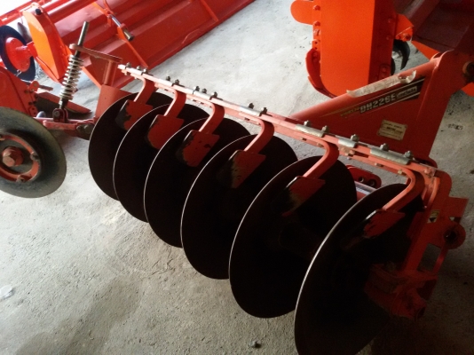 ปัญญาแทรคเตอร์..จัดมาให้ครับ ด่วน!!!คูโบต้า L3608SP พร้อมใบมีดคานบน พร้อมผาน6 ตราช้าง22&times;6ทำงาน427ชม.รถไร่สีเดิมๆ จัดส่ง อ.ศรีสัชนาลัย จ.สุโขทัย