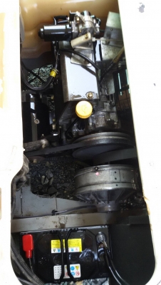 รถกอล์ฟ เครื่องเบนซิน 4จังหวะ 4ที่นั่ง